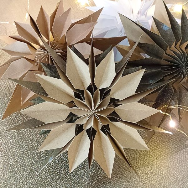 Flocon en papier origami DIY